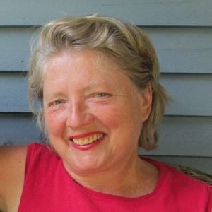 Meet your Posher, Charlotte